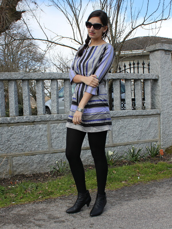 In love with this dress - Fashion Tights