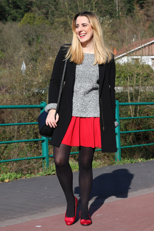 Outfit with red skirt winter - Fashion Tights