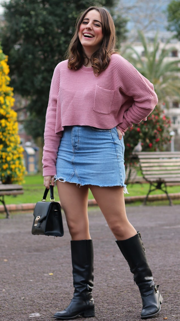 Simple and chic outfit with pink jersey - Fashion Tights